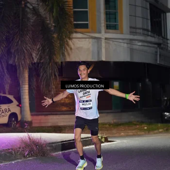 Runner Photo 7974059