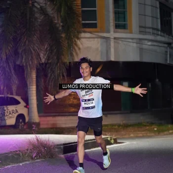 Runner Photo 7974063