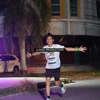 Runner Photo 7974066
