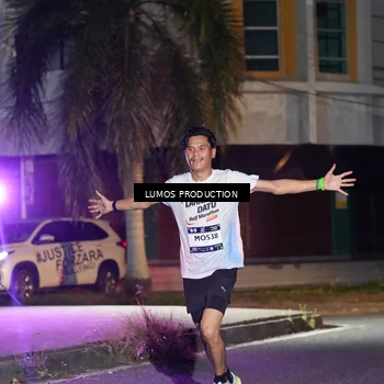 Runner Photo 7974069