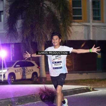 Runner Photo 7974070