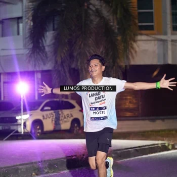 Runner Photo 7974073