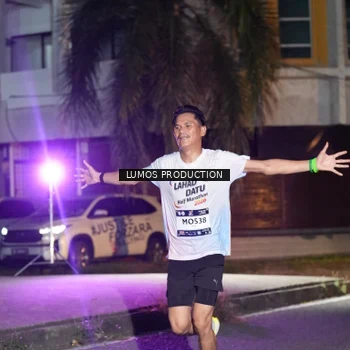 Runner Photo 7974077