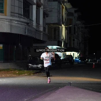 Runner Photo 7974083
