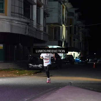 Runner Photo 7974085