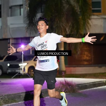 Runner Photo 7974086