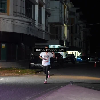 Runner Photo 7974088