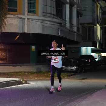 Runner Photo 7974092