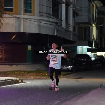 Runner Photo 7974096