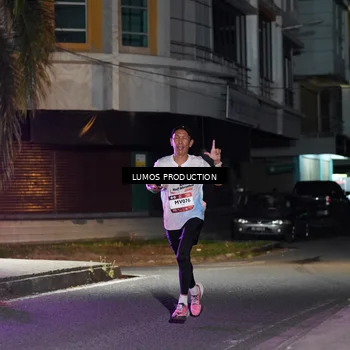 Runner Photo 7974105