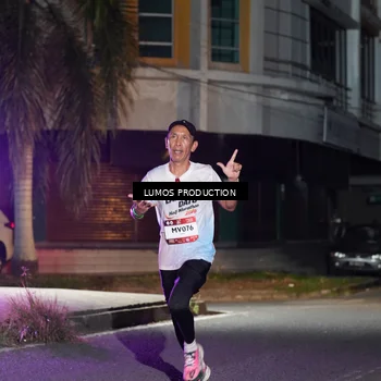 Runner Photo 7974122
