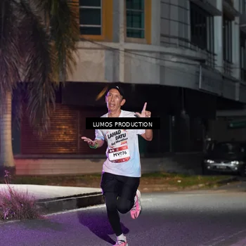 Runner Photo 7974124