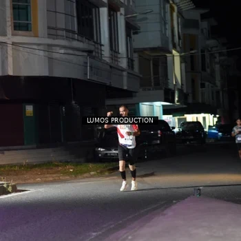Runner Photo 7974151