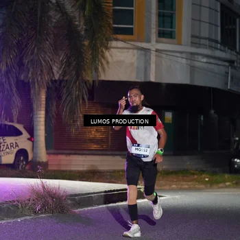 Runner Photo 7974188