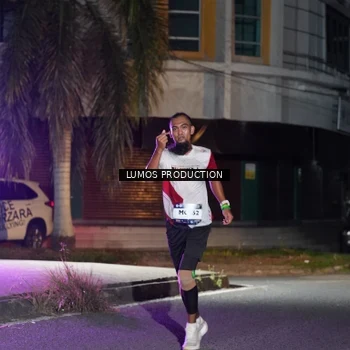 Runner Photo 7974193