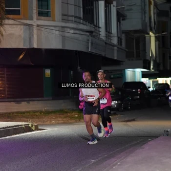 Runner Photo 7974253