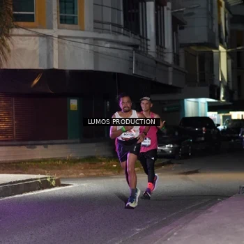 Runner Photo 7974255