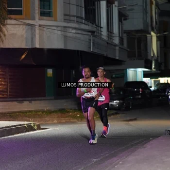 Runner Photo 7974256