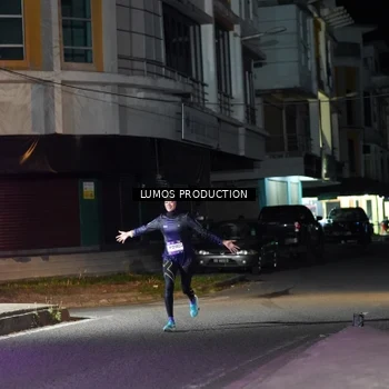 Runner Photo 7974281