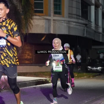 Runner Photo 7974402