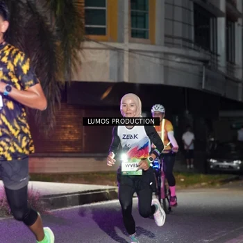 Runner Photo 7974403