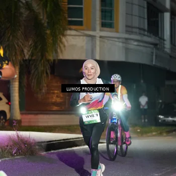 Runner Photo 7974410