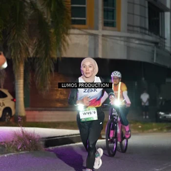 Runner Photo 7974411