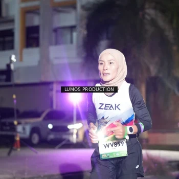 Runner Photo 7974433