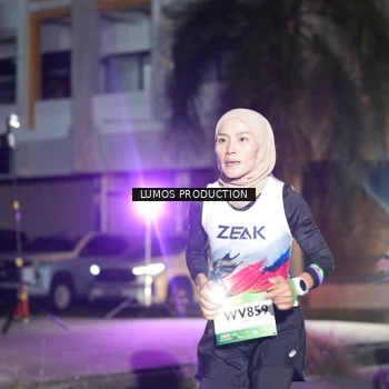 Runner Photo 7974434