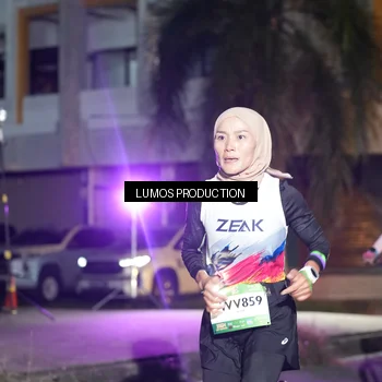 Runner Photo 7974435