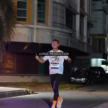 Runner Photo 7974457