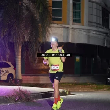 Runner Photo 7974503