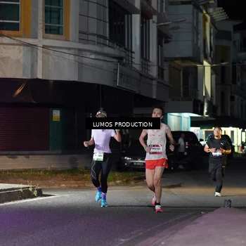 Runner Photo 7974521