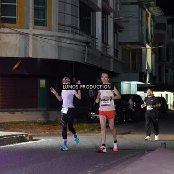 Runner Photo 7974525