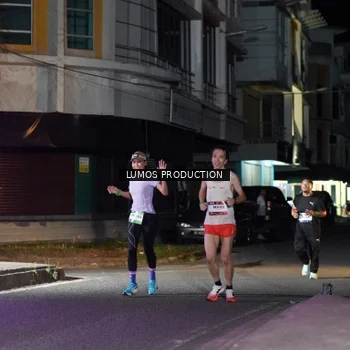 Runner Photo 7974527