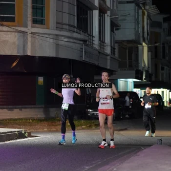 Runner Photo 7974528