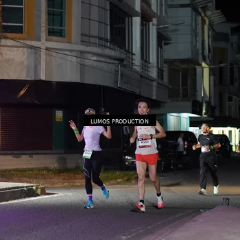 Runner Photo 7974530