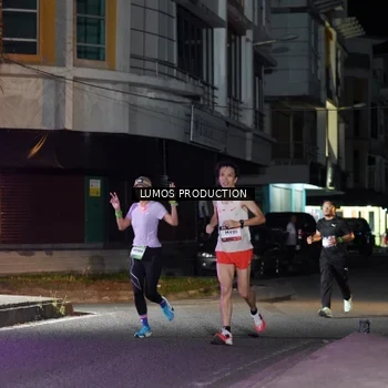 Runner Photo 7974532
