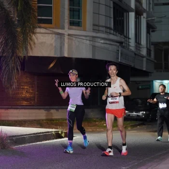 Runner Photo 7974539
