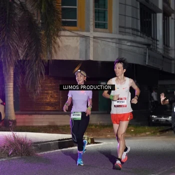 Runner Photo 7974549
