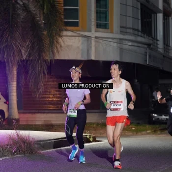Runner Photo 7974551