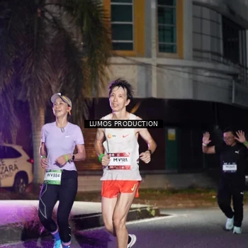 Runner Photo 7974557