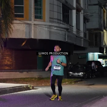 Runner Photo 7974592