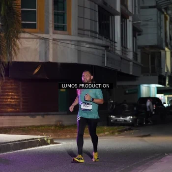 Runner Photo 7974593