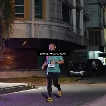 Runner Photo 7974595