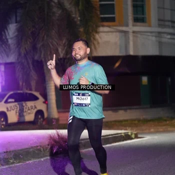 Runner Photo 7974614