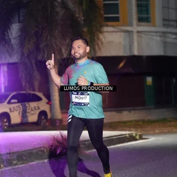 Runner Photo 7974617