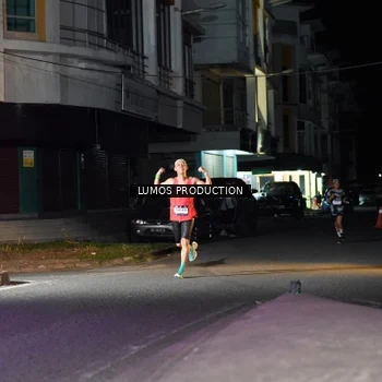 Runner Photo 7974625