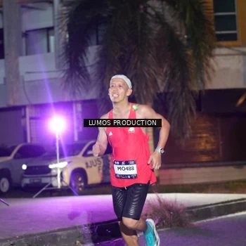 Runner Photo 7974672
