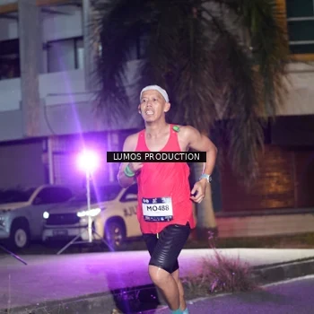Runner Photo 7974678